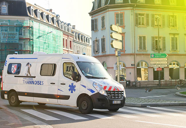 Ambulance de nuit Saint-Denis-lès-Bourg